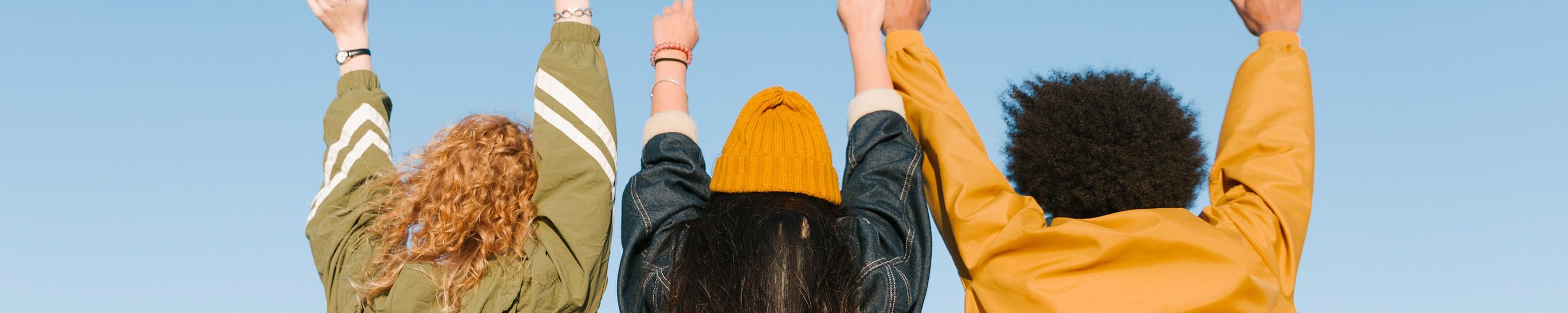 The Art of Making Friends in the Digital Age